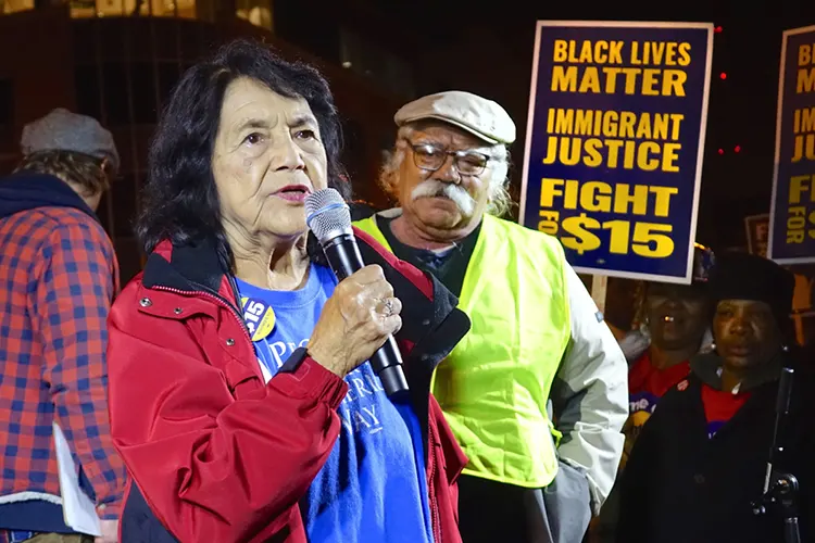UFW co-founder Dolores Huerta speaks at anti-GOP protest, Milwaukee, November 10, 2015.